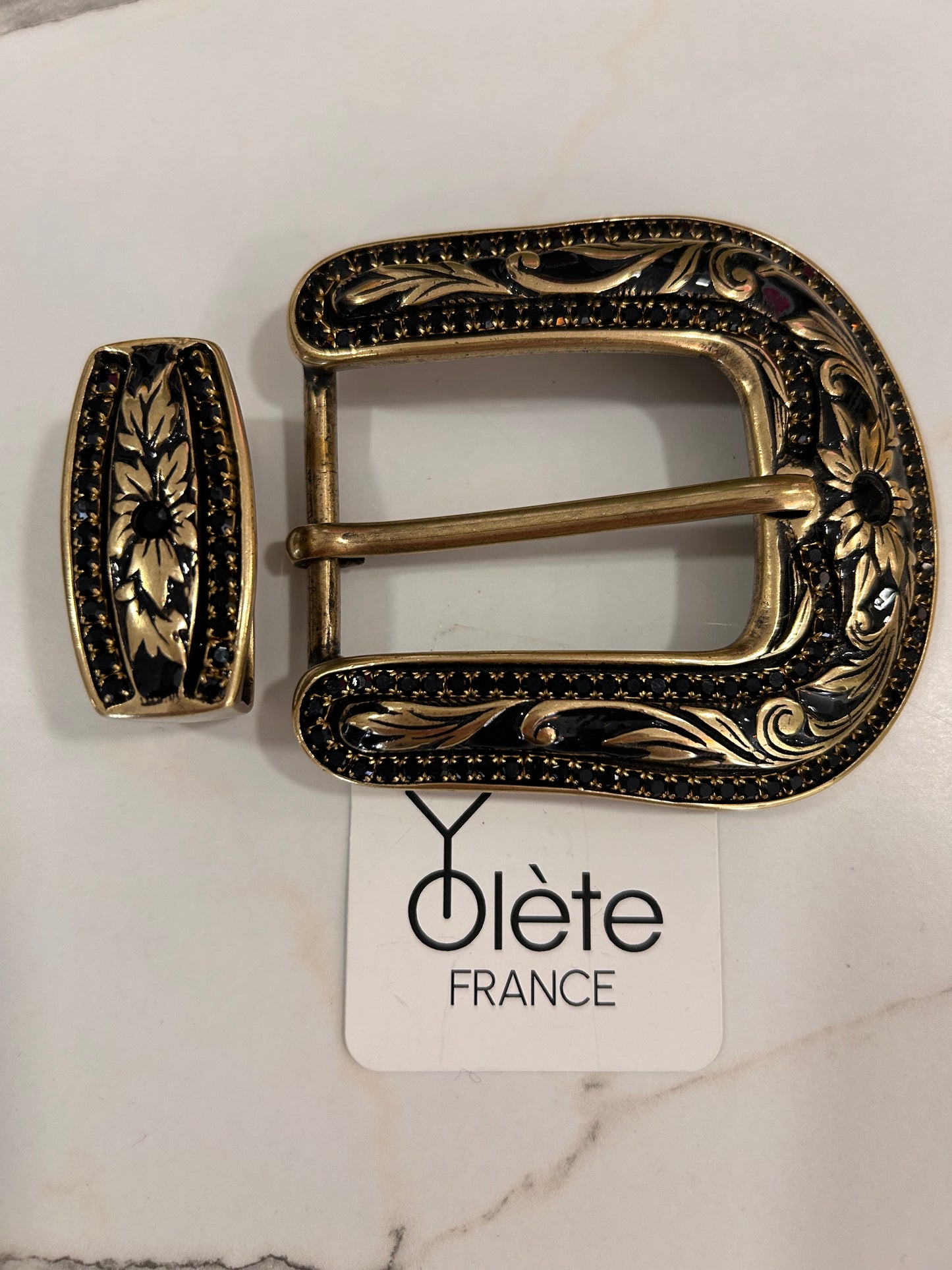 Boucle N255 - Old Gold - Yolète