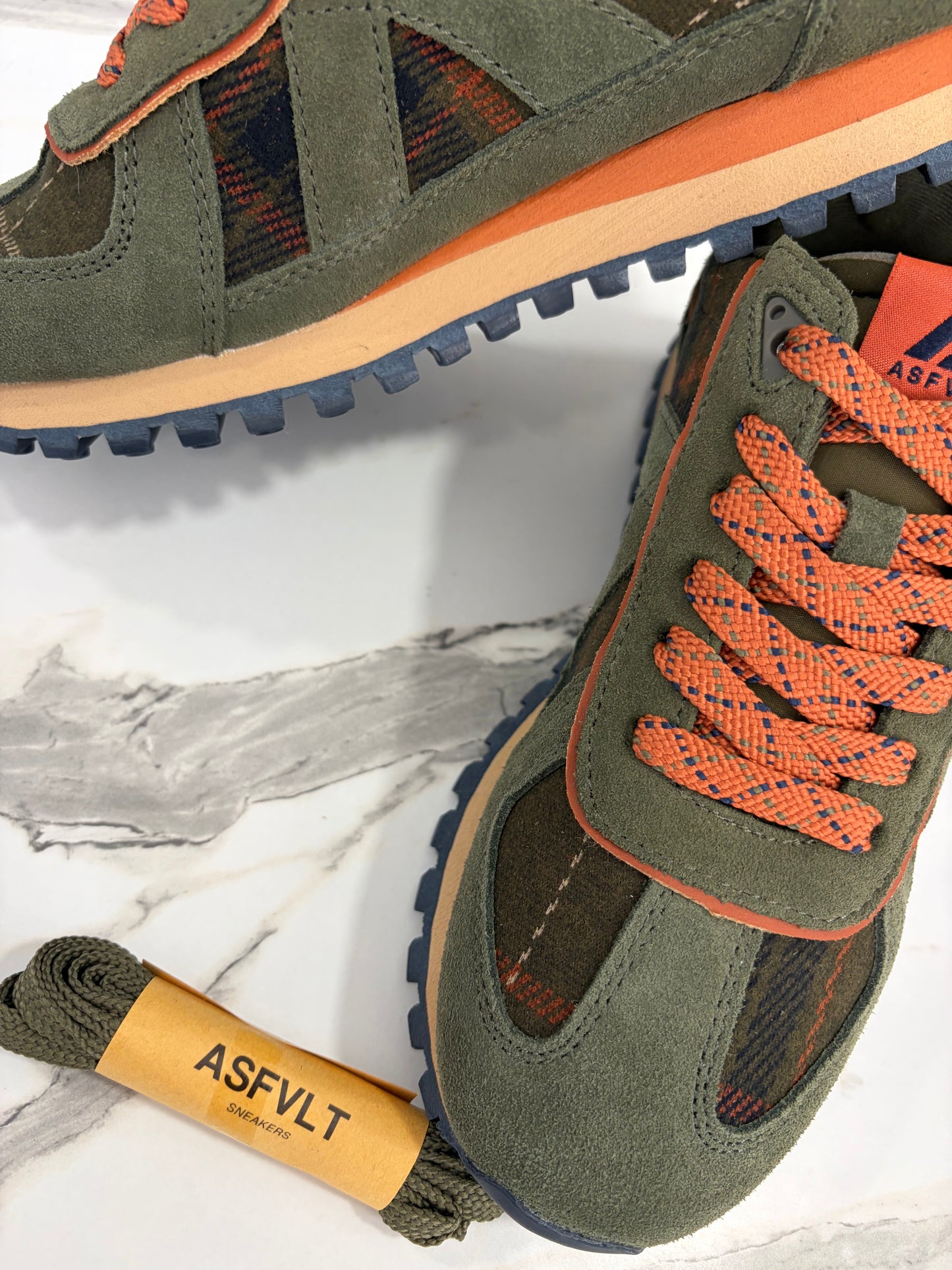 Gate Army / Cognac