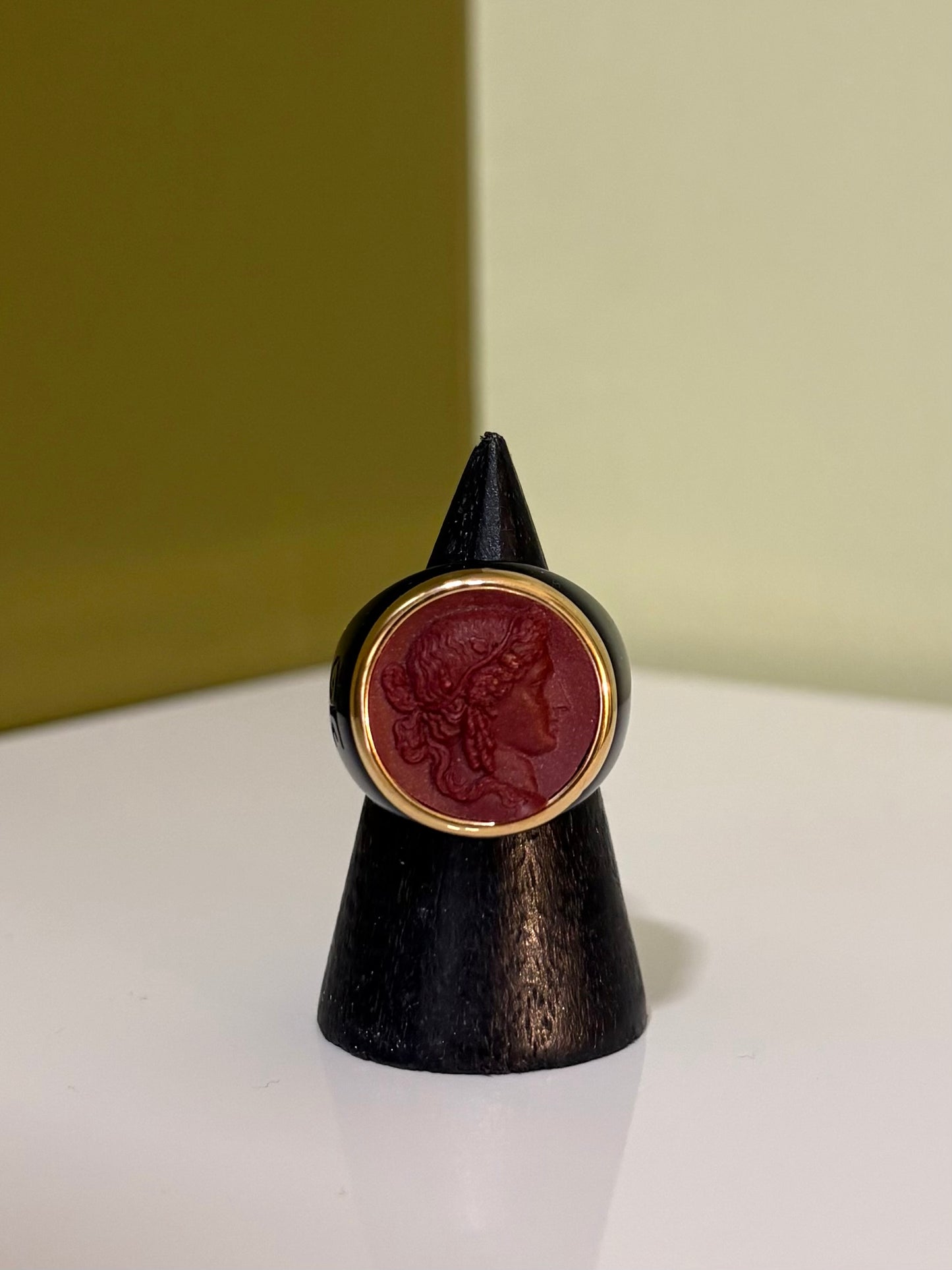 Bague Dionysos - Bordeaux - Grand Tour Collection