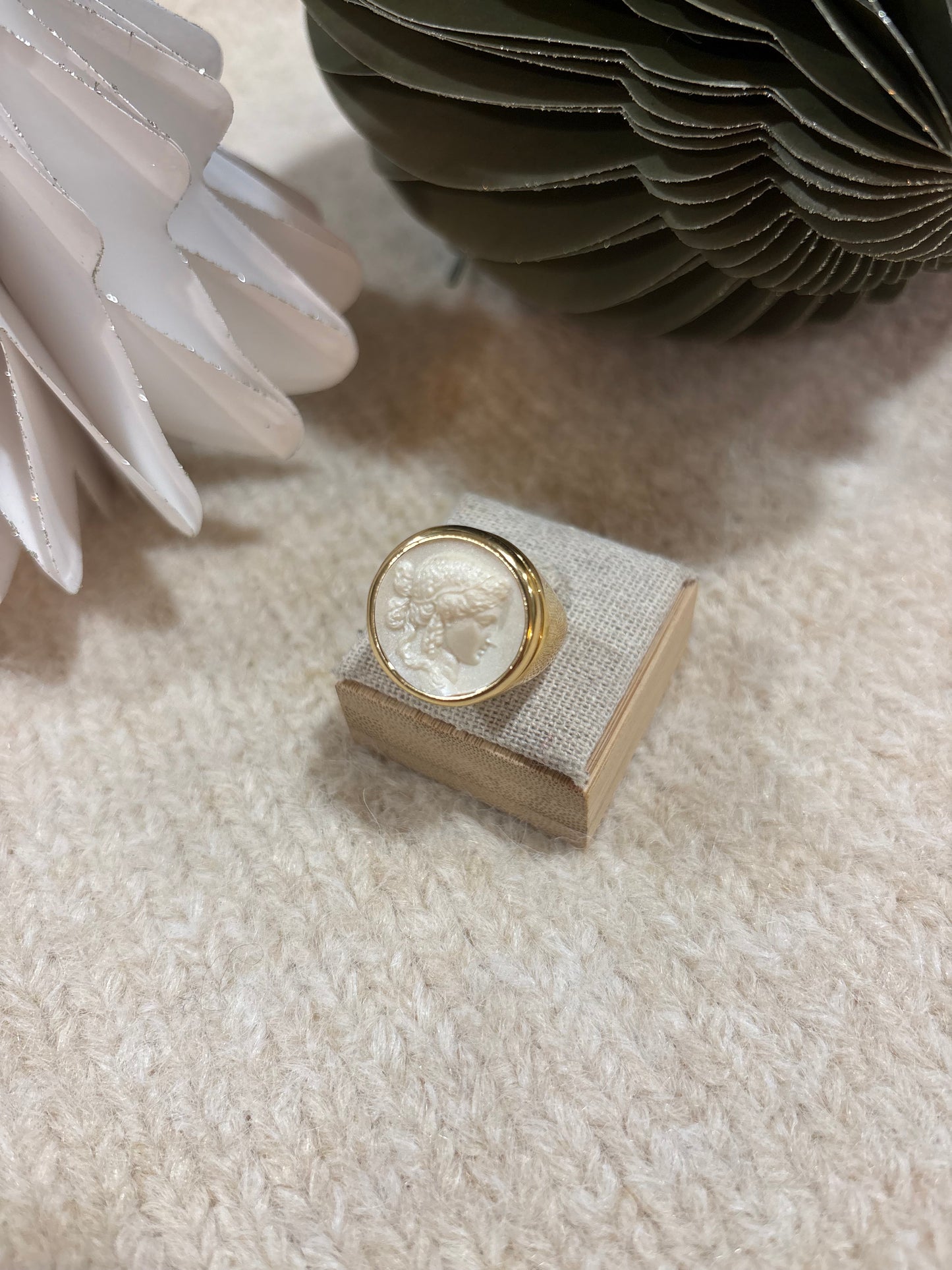 Bague Luxury Dionysos - Ivoire - Grand Tour Collection