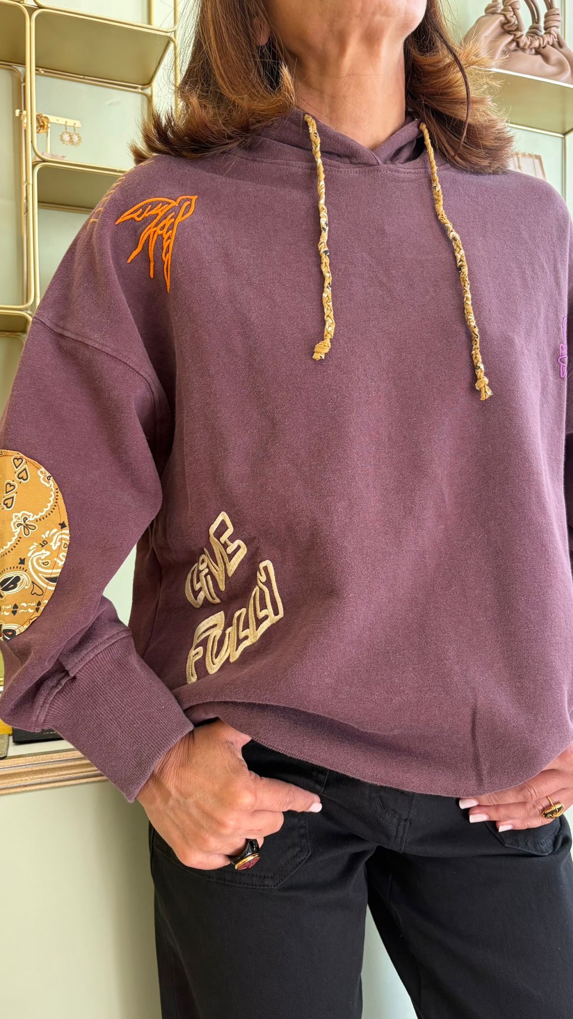Sweat Hunter - Cocoa - One Tee