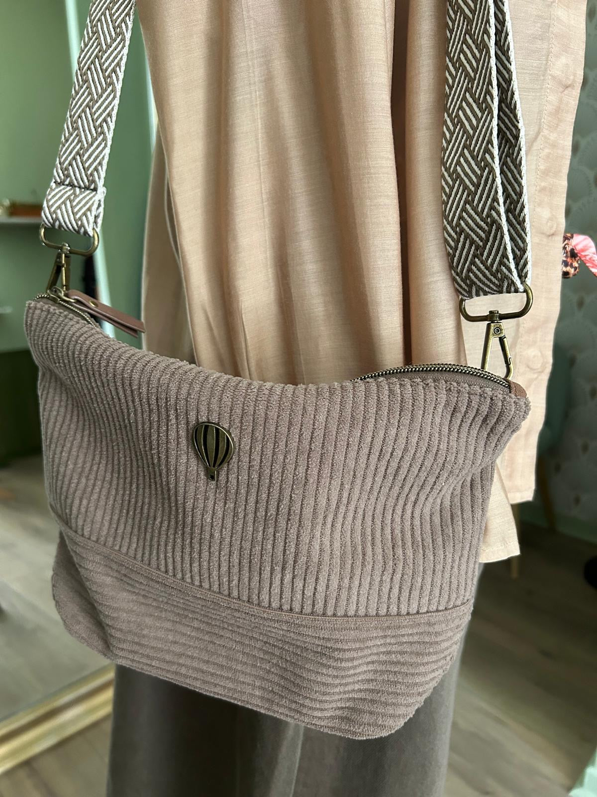 Sac Velours Duvika - Moka - Le Voyage en Panier