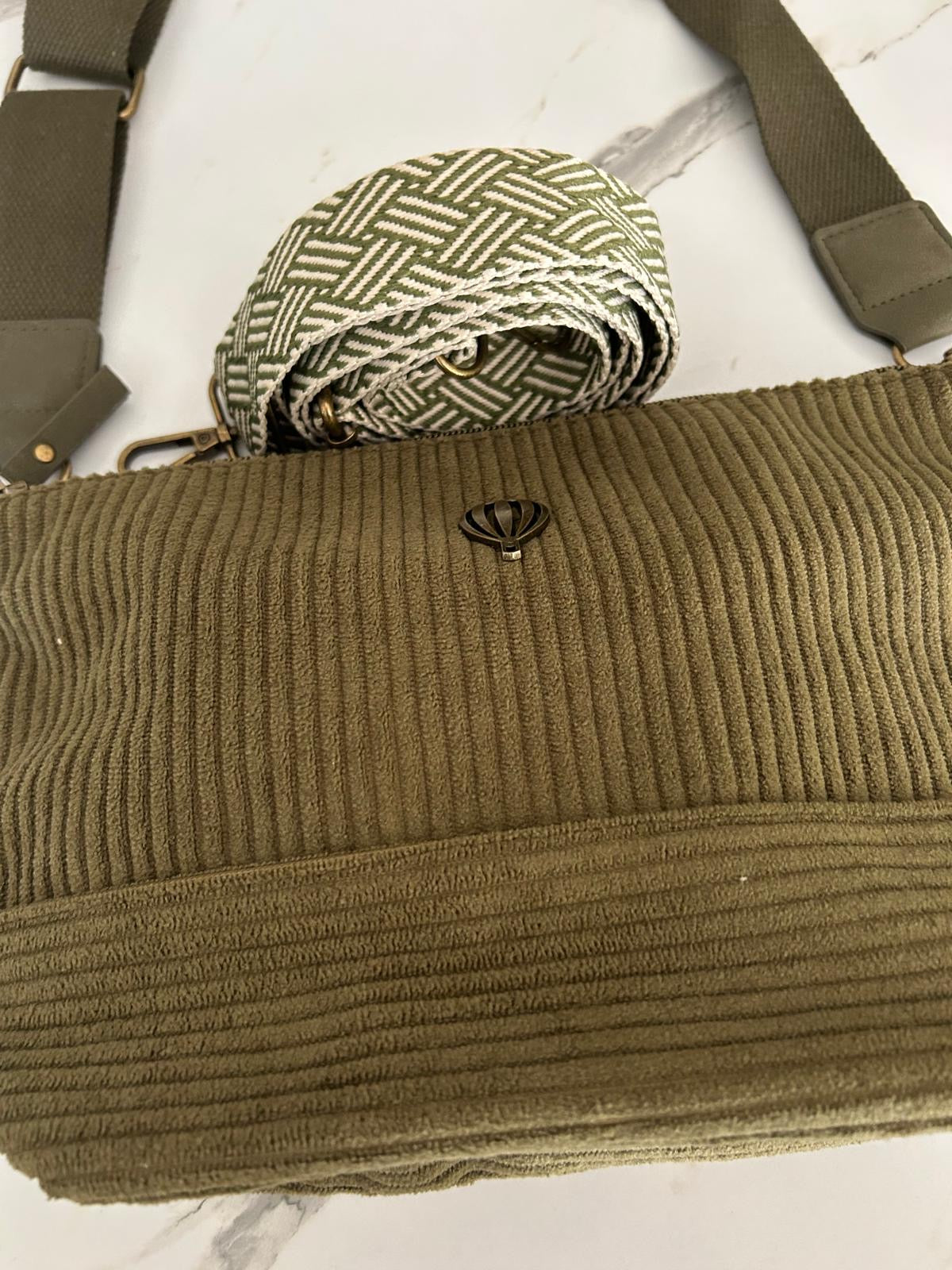 Sac Velours Duvica - Kaki - Le Voyage en Panier