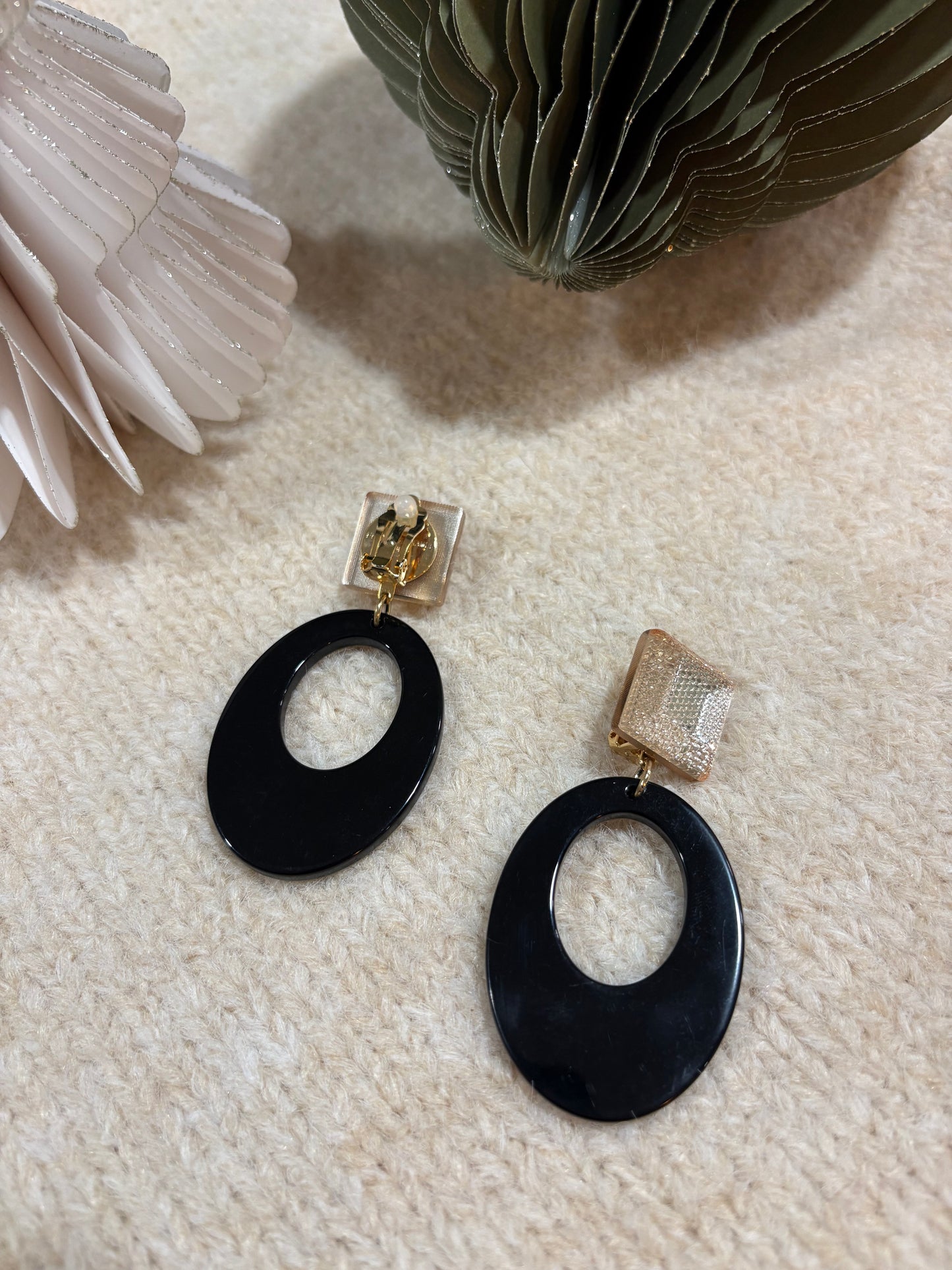 HÉLÉNA - Modèle à clip - Francine Bramli