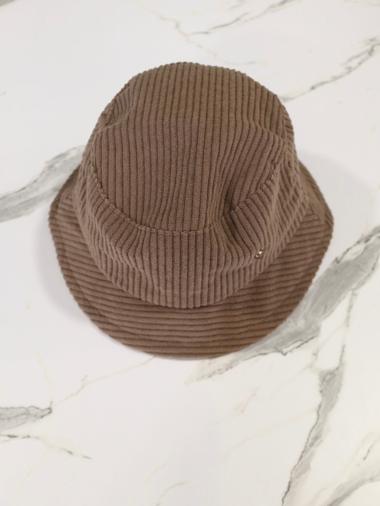 Bob Velours - Taupe - Le Voyage en Panier