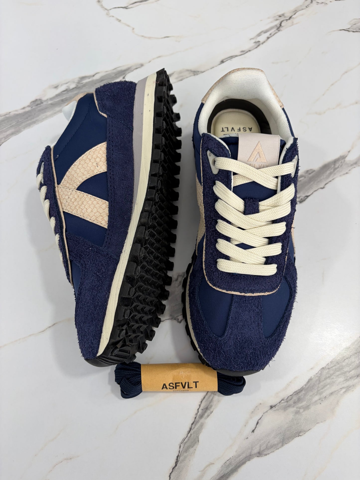 Gate Navy / Snake /Gold