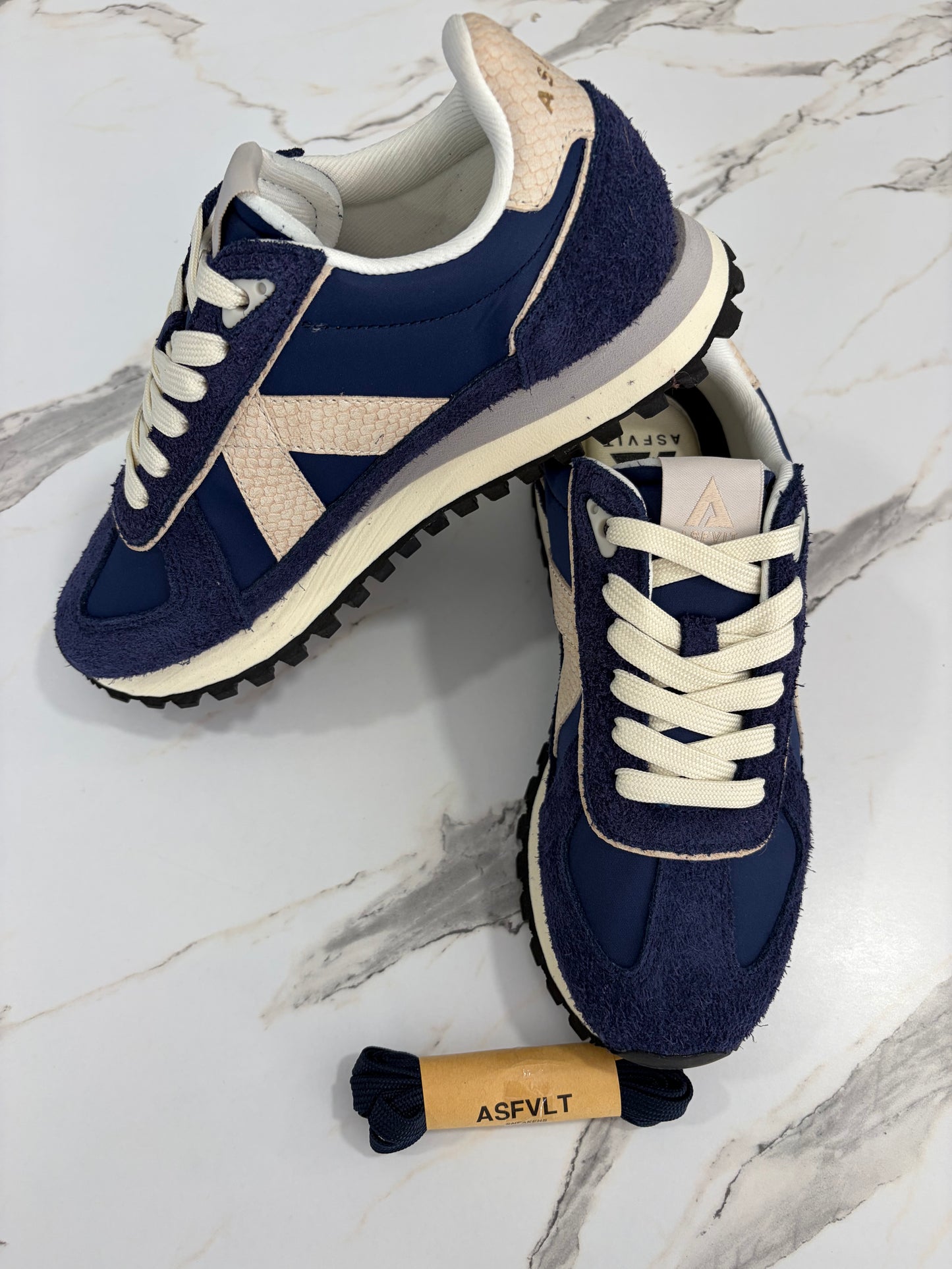 Gate Navy / Snake /Gold