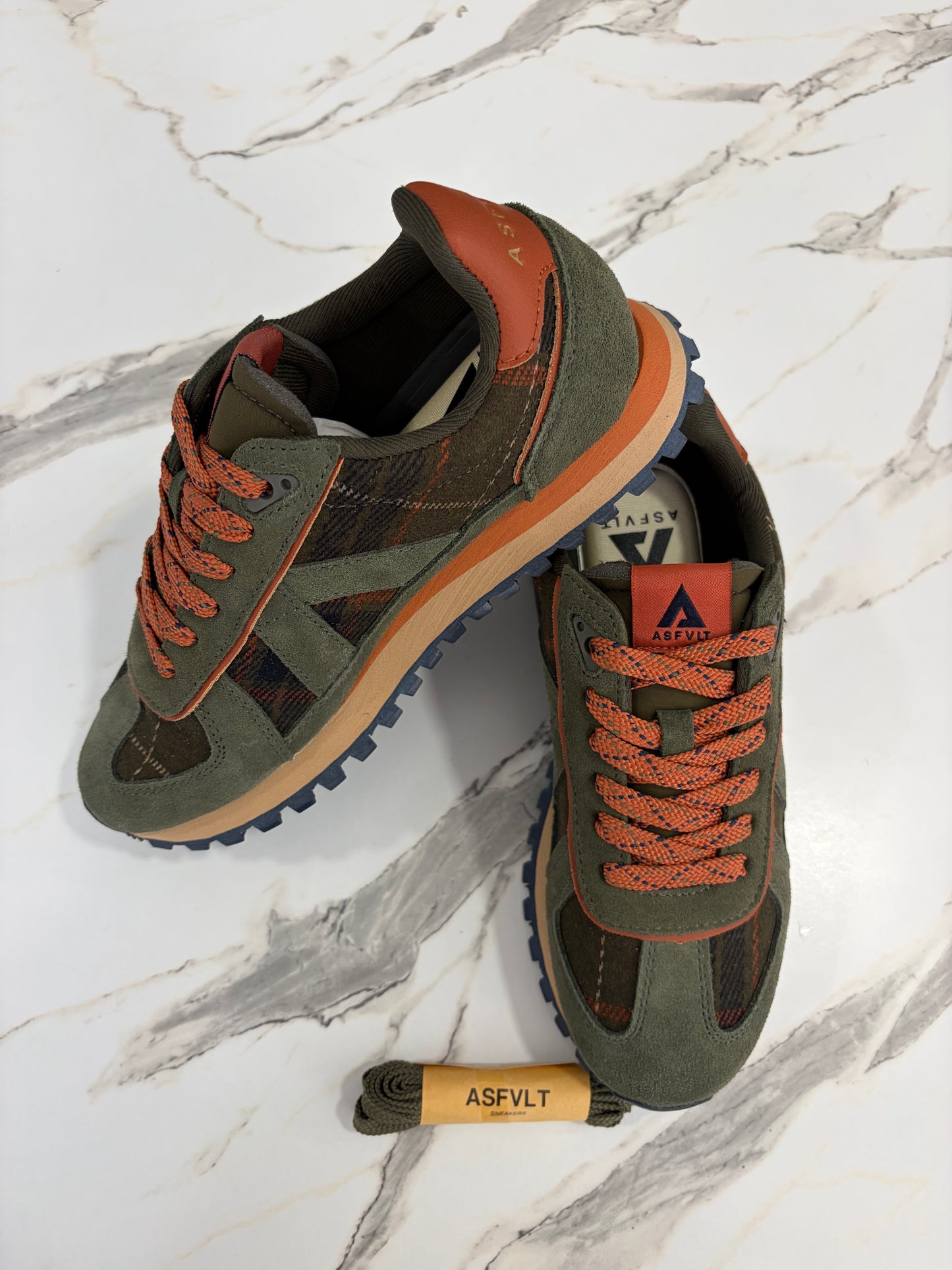 Gate Army / Cognac