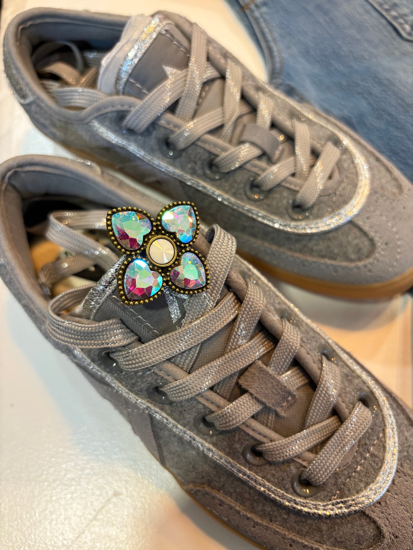 Clip Brune à Mégève - La Loge de Suzon